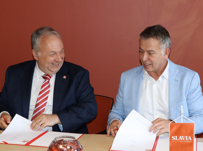 Slavia expanduje do zahraničí. V Nizozemsku bude pojišťovat auta