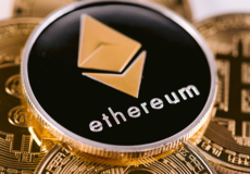 
			Wall Street prahne po kryptu. Další kryptoměnové ETF schváleno