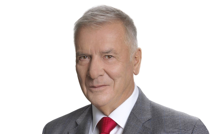 Vratislav Kulhanek dozorci rada Kooperativa do clanku
