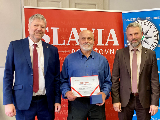 Slavia a policie ocenily muže z Českolipska, který zachránil zraněného chlapce