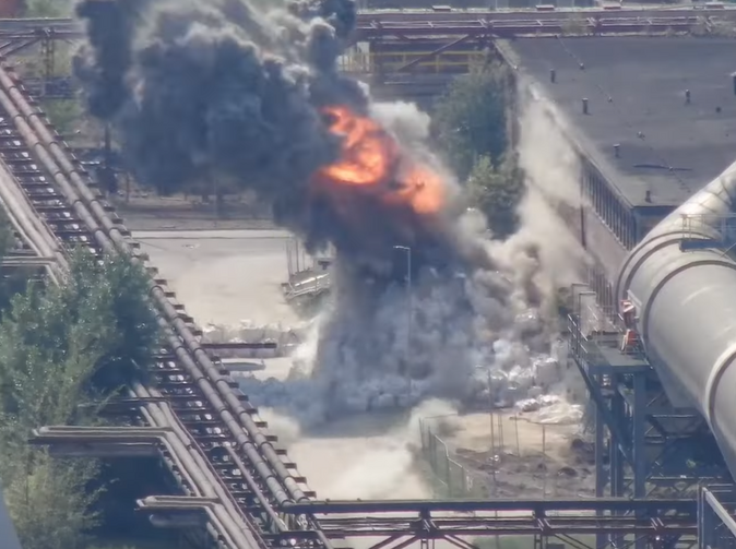 Video: Letecká puma v Litvínově byla úspěšně odpálena