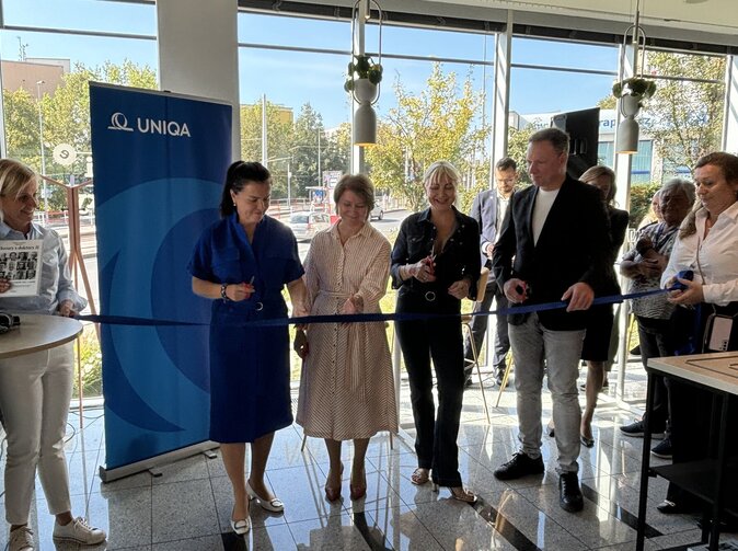 UNIQA: Pražská centrála se stala domovem nové pobočky bistra Mezi řádky