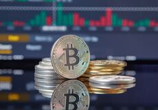 Bitcoin dosáhl hodnoty 100 000 dolarů a USA chtějí být krypto-velmocí