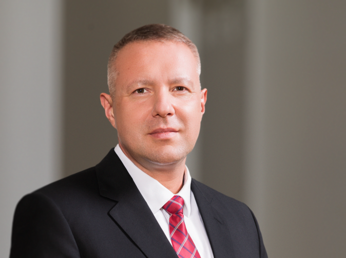 Robert Kareš: Legislativní hradba dál blokuje příplatkovou zdravotní péči