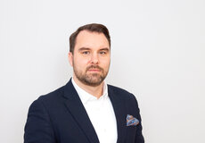 
			Pojištění na míru českým farmářům: Vladimír John mění tvář Agra pojišťovny