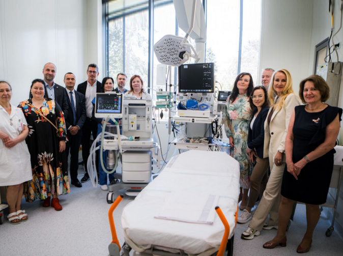 Slavia pojišťovna přispěla na nový špičkový anesteziologický přístroj pro IKEM 