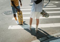 Návrat dětí do škol zvyšuje počet nehod. Na přechodech si je způsobují i samy