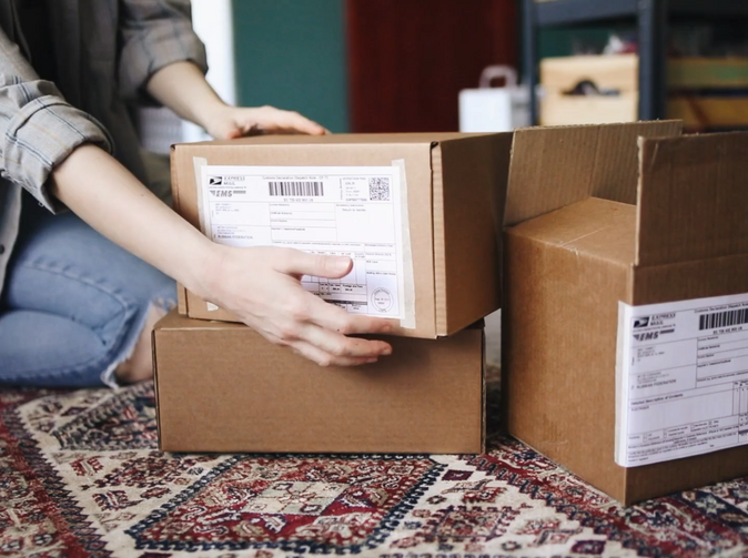 D.A.S.: Vánoční ve znamení e-shopů. Přibývá i vráceného a poškozeného zboží